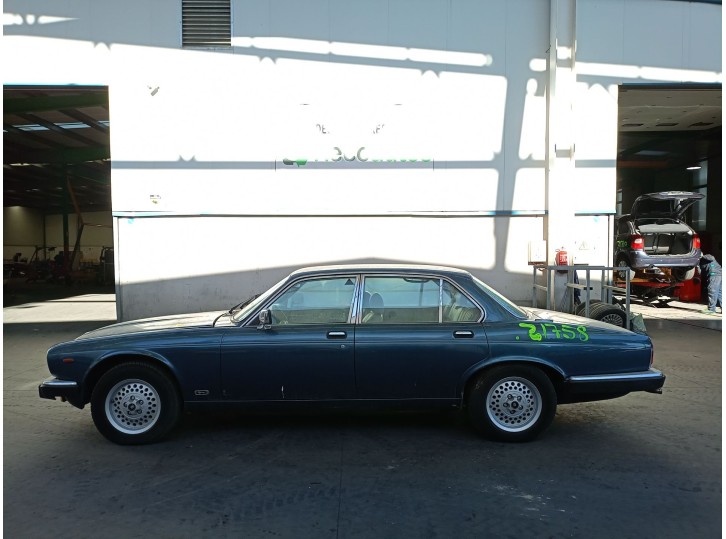 jaguar xj del año 1986
