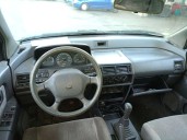 mitsubishi space wagon (n3_w, n4_w) del año 1997