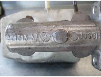 Recambio de bomba freno para ford transit caja cerrada, media (fy) (2000 =>) 2.4 tde cat referencia OEM IAM 221313 BOSCH
