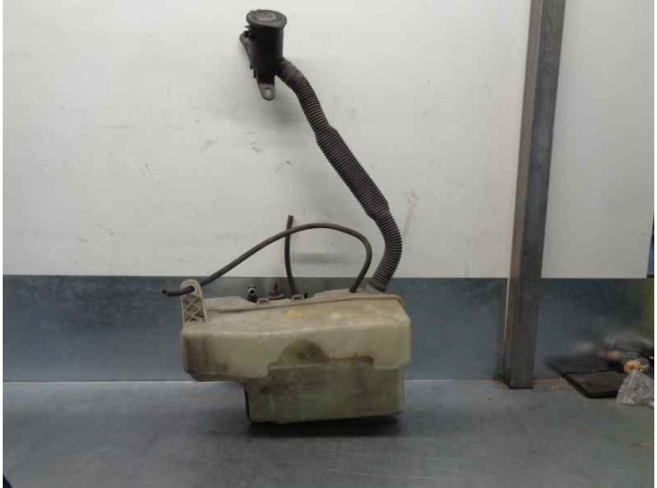 Recambio de deposito limpia para bmw serie 7 (e65/e66) 3.0 24v cat referencia OEM IAM 61667148064  