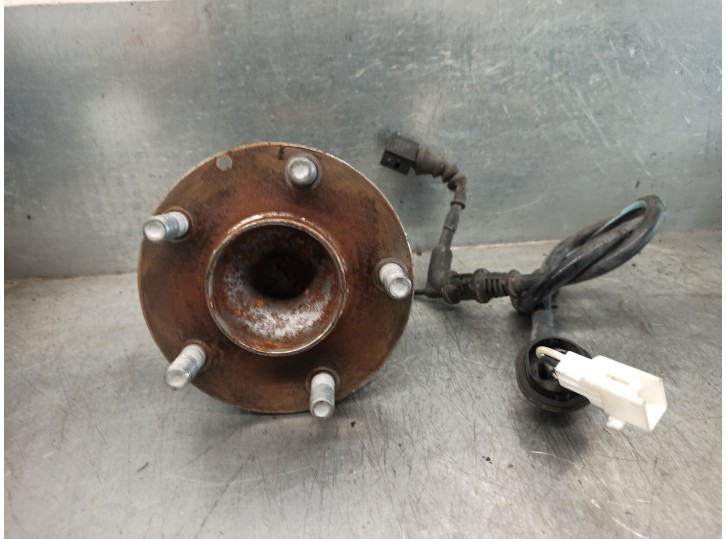 Recambio de mangueta trasera izquierda para mazda cx-5 2.0 cat referencia OEM IAM KD312615XA 