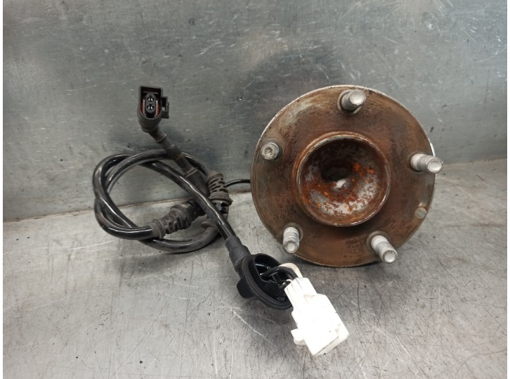 Recambio de mangueta trasera derecha para mazda cx-5 2.0 cat referencia OEM IAM KD312615XA 