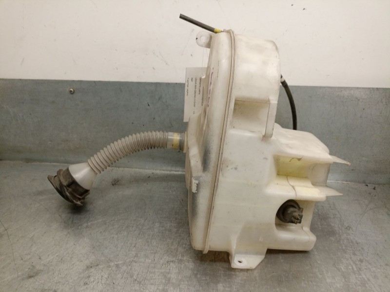 Recambio de deposito limpia para lexus is 200 (ds2/is2) d-cat referencia OEM IAM 060851138  