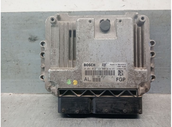 Recambio de centralita motor uce para opel astra h gtc (a04) 1.9 cdti 16v (l08) referencia OEM IAM 55198054 0281012122 BOSCH