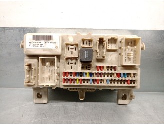 Replacement fuse / relay box for Ford Focus II (DA_, HCP, DP) 1.6 TDCi OEM IAM reference 4M5T14A073AE 