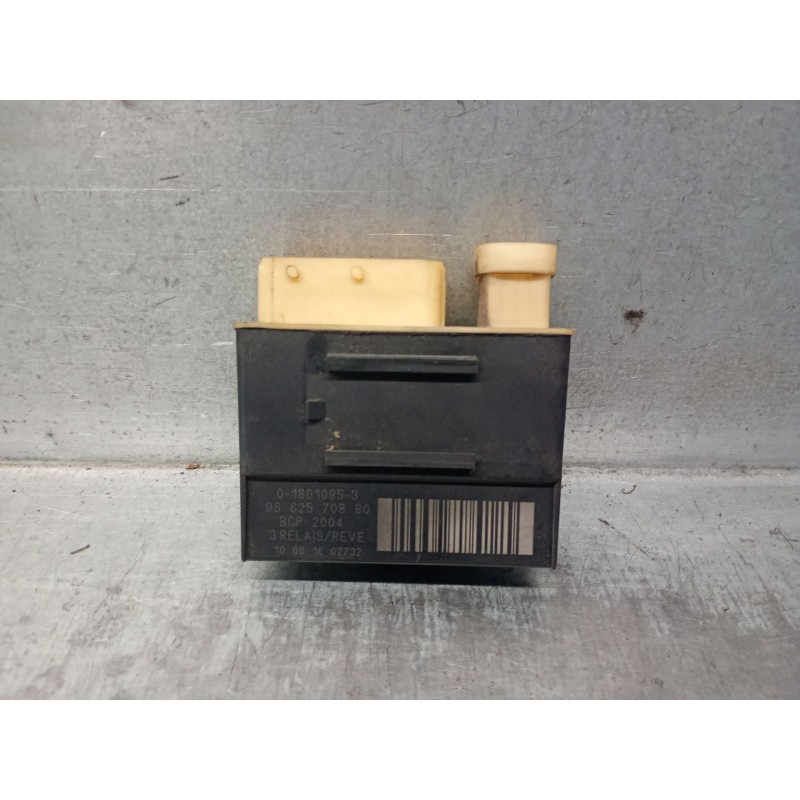 Recambio de caja precalentamiento para peugeot 308 sw i (4e_, 4h_) 2.0 hdi referencia OEM IAM 9662570880  