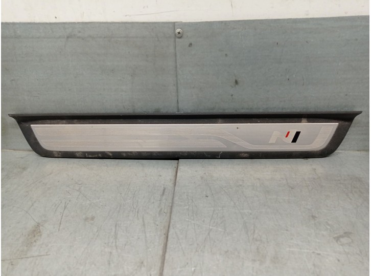 Recambio de molduras delanteras para hyundai i30 (pde, pd, pden) 2.0 n referencia OEM IAM 85874S0000 