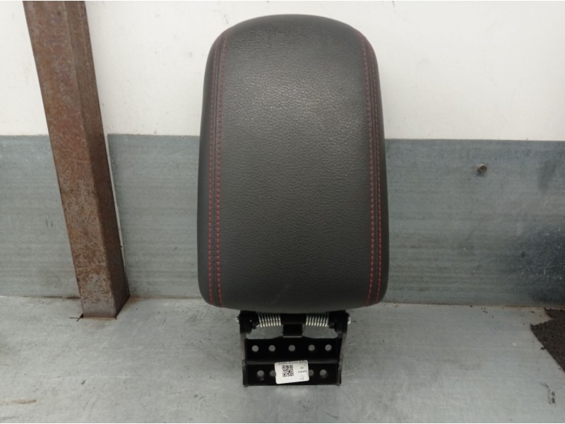 Recambio de apoyabrazos central para hyundai i30 (pde, pd, pden) 2.0 n referencia OEM IAM 84660G4000 84660G4000SKT 