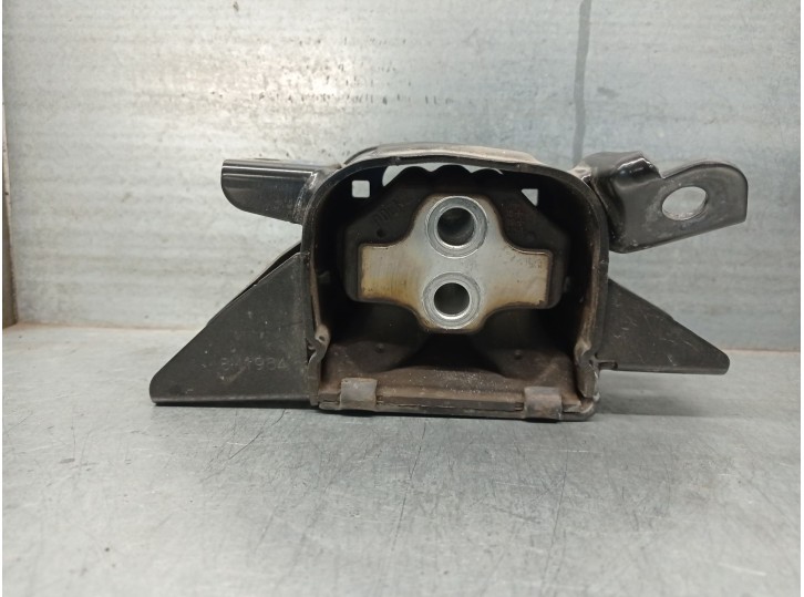 Replacement engine mount for Hyundai i30 (PDE, PD, PDEN) 2.0 N OEM IAM reference 21830S0100 21830S0100 