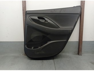 Recambio de guarnecido puerta trasera izquierda para hyundai i30 (pde, pd, pden) 2.0 n referencia OEM IAM 83302S0700 83307G4700M