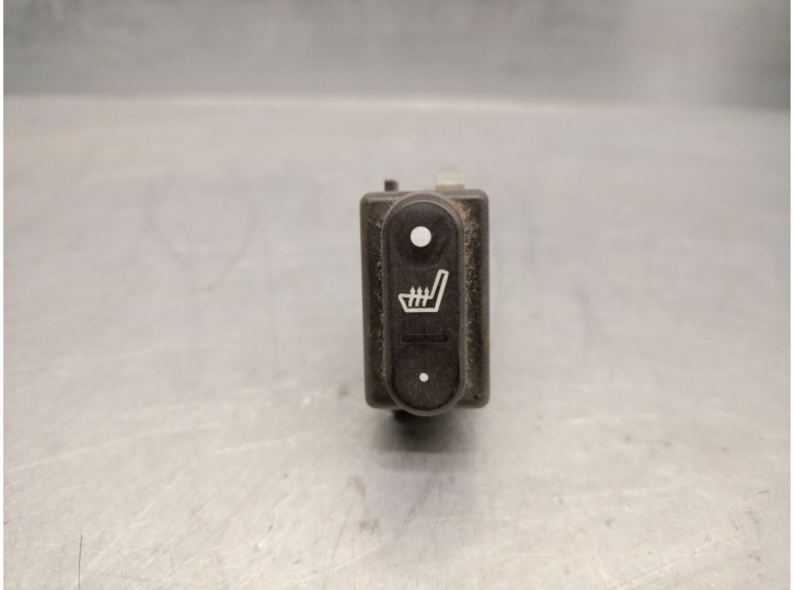 Replacement right seat control for Nissan Primera (P12) 1.9 dCi OEM IAM reference 2808201 