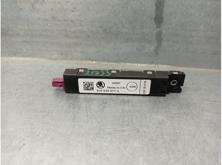 Recambio de antena para skoda superb iii (3v3) 2.0 tdi referencia OEM IAM 3V5035577A  