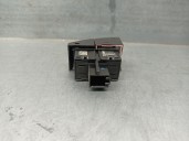 Replacement hazard warning switch for Skoda Superb III (3V3) 2.0 TDI OEM IAM reference 3V0953507 