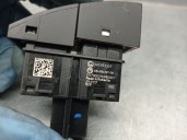 Replacement hazard warning switch for Skoda Superb III (3V3) 2.0 TDI OEM IAM reference 3V0953507 