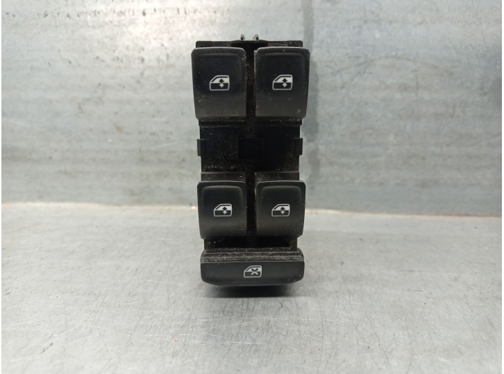Recambio de mando elevalunas delantero izquierdo para skoda superb iii (3v3) 2.0 tdi referencia OEM IAM 5G0959857D 