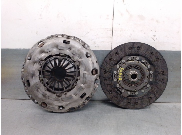 Recambio de kit embrague para opel zafira b furgoneta/monovolumen (a05) 1.9 cdti van (m75) referencia OEM IAM 324039410 3240394