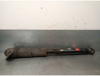 Recambio de amortiguador trasero derecho para skoda superb iii (3v3) 2.0 tdi referencia OEM IAM 3Q0513049FN 3Q0513049FN 3448024 
