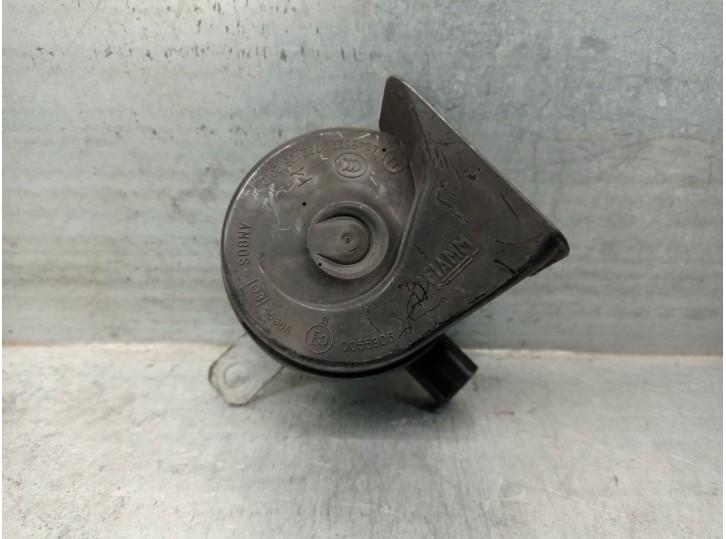 Recambio de claxon para skoda superb iii (3v3) 2.0 tdi referencia OEM IAM 6Q0951107 
