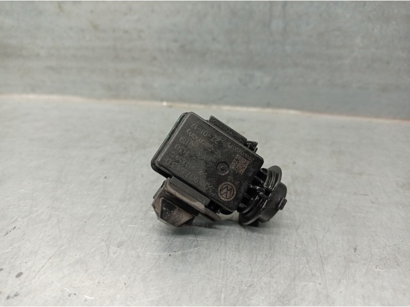 Recambio de sensor para skoda superb iii (3v3) 2.0 tdi referencia OEM IAM 5Q0907643D  