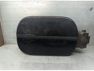 Recambio de tapa exterior combustible para skoda superb iii (3v3) 2.0 tdi referencia OEM IAM 3V5809702B  3V5809702C