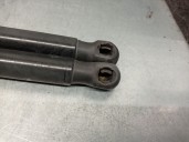 Replacement trunk / tailgate dampers for Skoda Superb III (3V3) 2.0 TDI OEM IAM reference 3V5827550F 