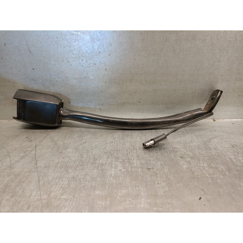 Recambio de enganche cinturon para jaguar xj 6 4.2 referencia OEM IAM 041403586  