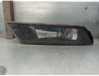 Recambio de faro antiniebla izquierdo para skoda superb iii (3v3) 2.0 tdi referencia OEM IAM 3V0941699 3V0941699 01183601 HELLA