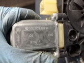 Recambio de elevalunas delantero derecho para skoda superb iii (3v3) 2.0 tdi referencia OEM IAM 5Q0959802B 5Q0959802B 