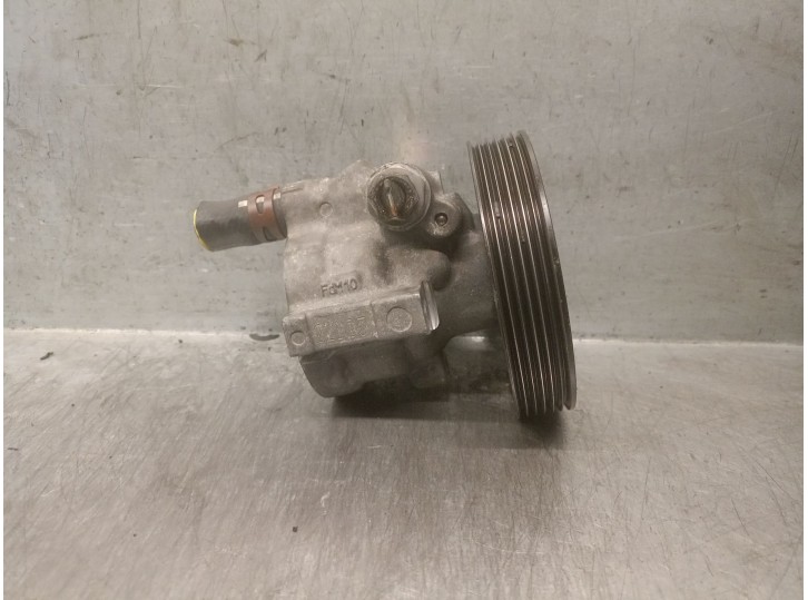 Recambio de bomba servodireccion para renault laguna ii (bg0/1_) 2.0 16v (bg00, bg0k, bg0p, bg0w) referencia OEM IAM 8200054528 