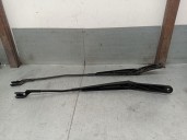 Recambio de brazo limpia delantero derecho para skoda superb iii (3v3) 2.0 tdi referencia OEM IAM 3V1955409  3V1955410