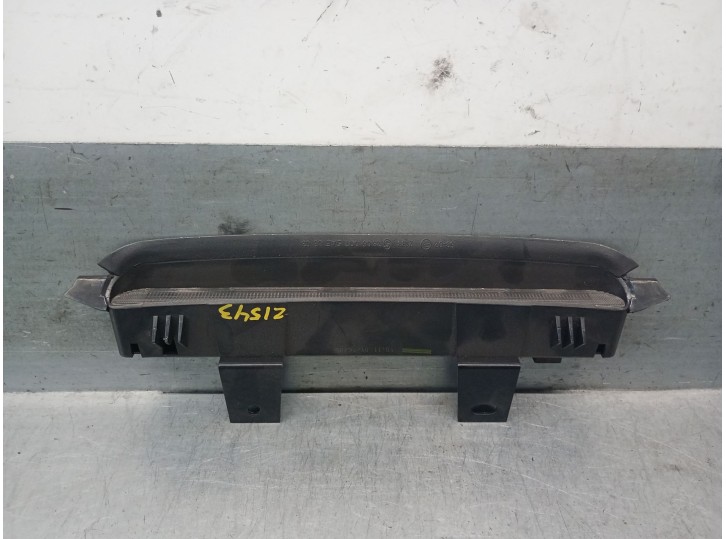 Replacement center brake light for Volvo V50 (545) 2.0 D OEM IAM reference 8620290 8620290 