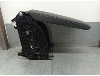 Recambio de apoyabrazos central para skoda superb iii (3v3) 2.0 tdi referencia OEM IAM 3V0864207 3V0864207MR5 3V0864207MR5