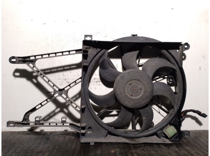 Recambio de electroventilador para opel astra h (a04) 1.6 (l48) referencia OEM IAM 13128815 6341168 0130303956 BOSCH