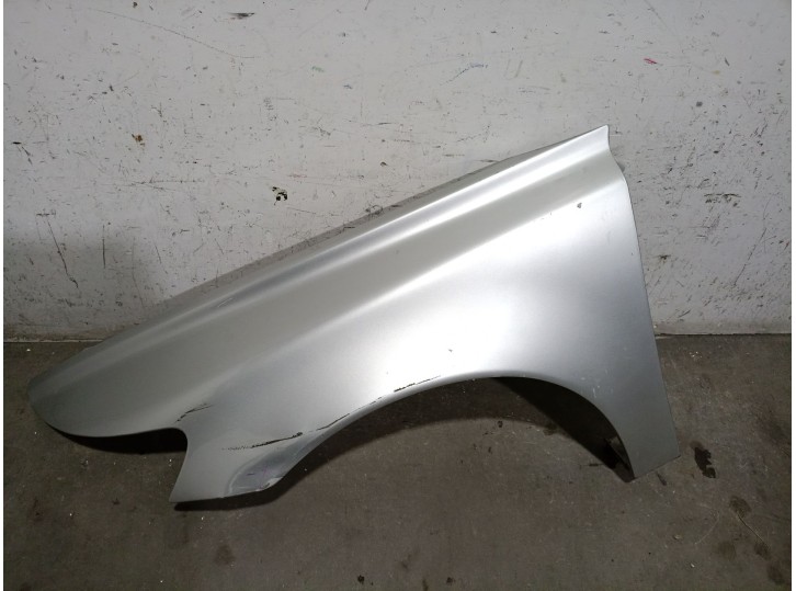 Recambio de aleta delantera izquierda para volvo v50 (545) 2.0 d referencia OEM IAM 31297540 