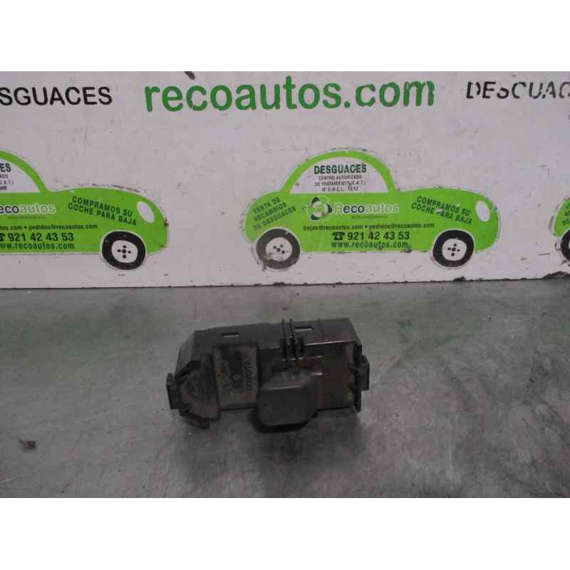 Recambio de mando elevalunas trasero derecho para toyota prius (nhw11) básico referencia OEM IAM 8403047010  