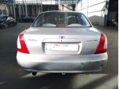 daewoo nubira sedán (j100) del año 1998