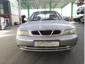 daewoo nubira sedán (j100) del año 1998