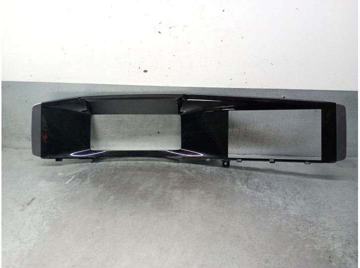 Recambio de embellecedor cuadro para opel mokka 1.2 (76) referencia OEM IAM 9835986880 