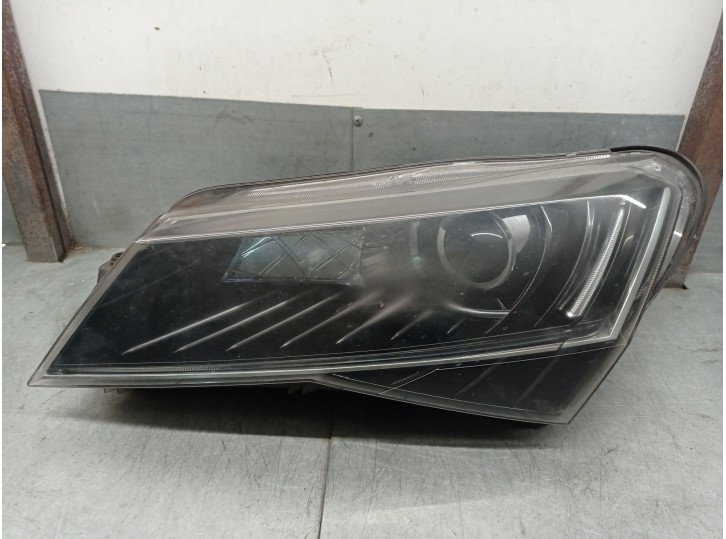 Recambio de faro izquierdo para skoda superb iii (3v3) 2.0 tdi referencia OEM IAM 3V1941017A 3V1941017A 1ZS01193941 HELLA