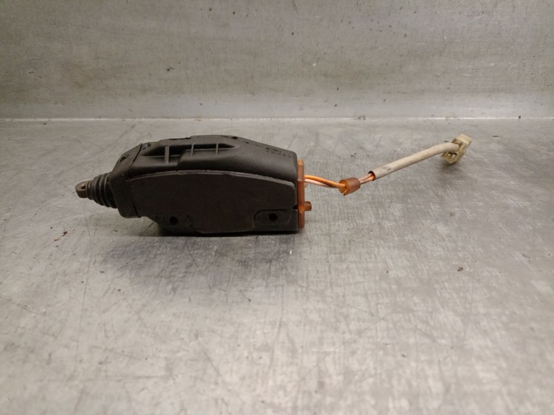 Recambio de motor cierre centralizado trasero derecho para jaguar xj 6 4.2 referencia OEM IAM XK4.2  
