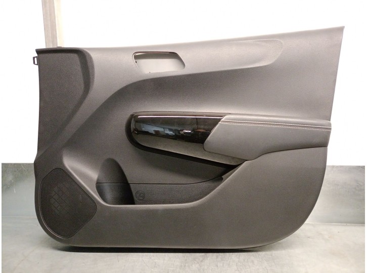 Recambio de guarnecido puerta delantera derecha para kia picanto iii (ja) 1.2 referencia OEM IAM 82380G6010 82308G6200FHV 