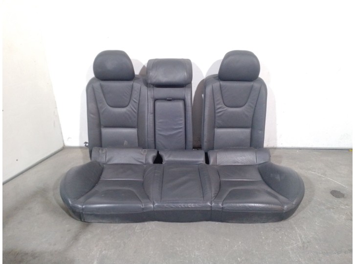 Recambio de asientos traseros para volvo s60 ii (134) d3 referencia OEM IAM 