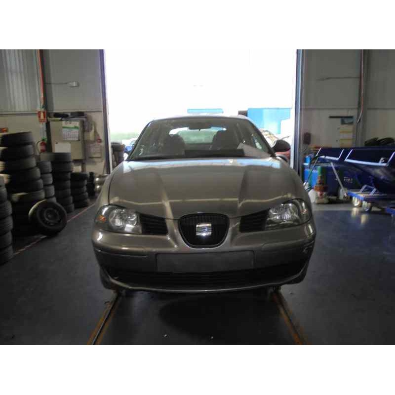 seat ibiza (6l1) del año 2004