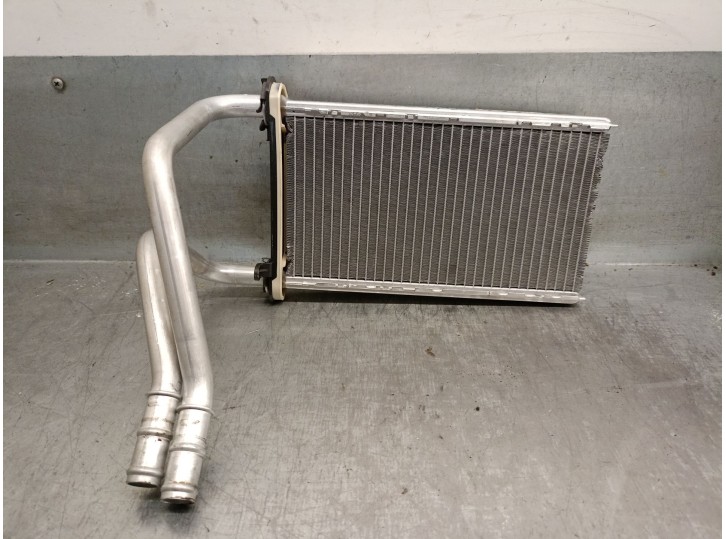 Recambio de radiador calefaccion / aire acondicionado para mercedes-benz clase e (w213) e 350 d (213.033) referencia OEM IAM A09