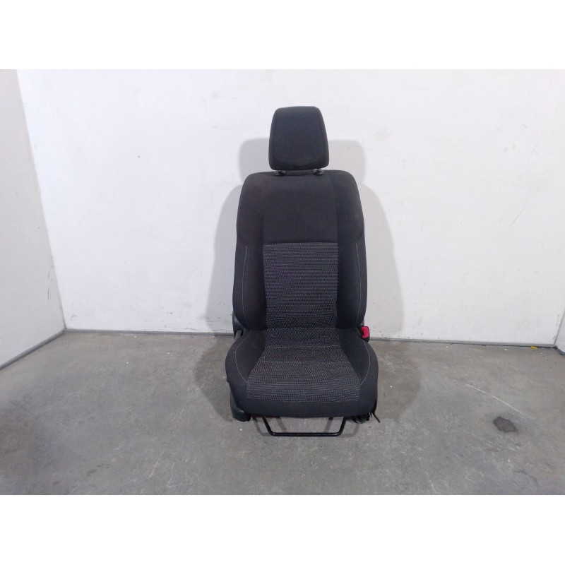 Recambio de asiento delantero derecho para toyota auris (_e18_) 1.8 hybrid (zwe186_) referencia OEM IAM   