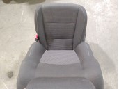 Recambio de asiento delantero derecho para toyota auris (_e18_) 1.8 hybrid (zwe186_) referencia OEM IAM 