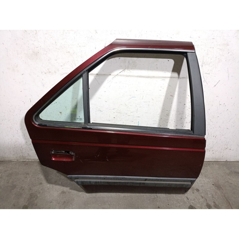 Recambio de puerta trasera derecha para peugeot 405 stdt referencia OEM IAM  900867 