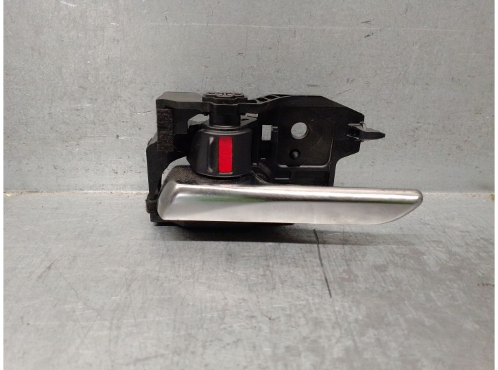 Replacement front left interior door handle for Mazda CX-30 (DM) Skyactiv-G M Hybrid OEM IAM reference BCJHV8393LH BCJHV83