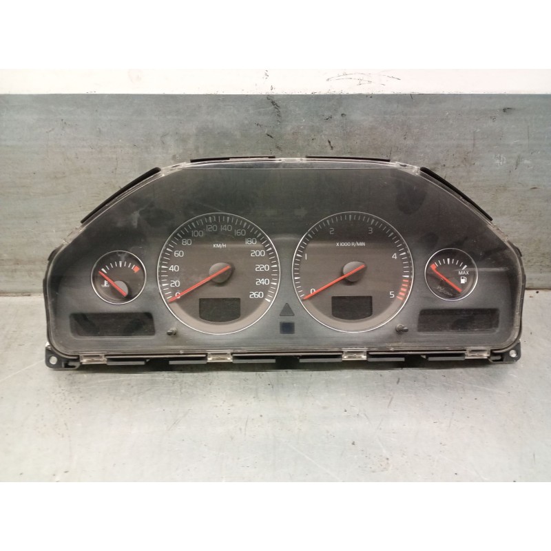 Recambio de cuadro instrumentos para volvo v70 ii (285) d5 referencia OEM IAM 8673262  