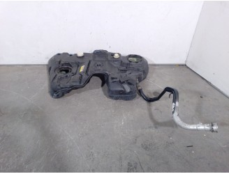 Recambio de deposito combustible para volvo s60 ii (134) d3 referencia OEM IAM  31372653 